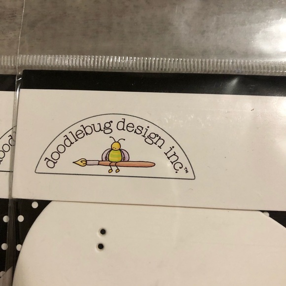 doodlebug design plain & simple large & small chipboard butterly (1 ea.) c. 2007 - Picture 4 of 15